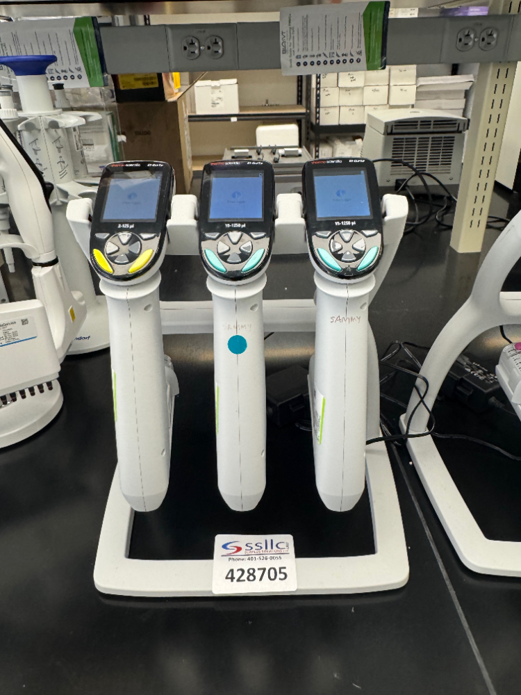 Image of Thermo E1-ClipTip Multichannel Electronic Pipettes - Quantity 3